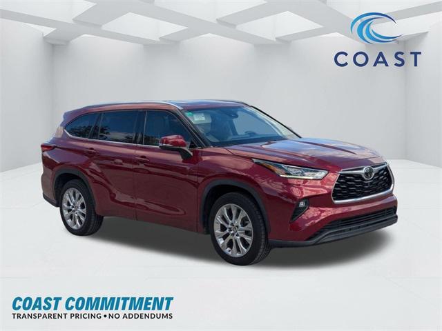 used 2020 Toyota Highlander car, priced at $31,688