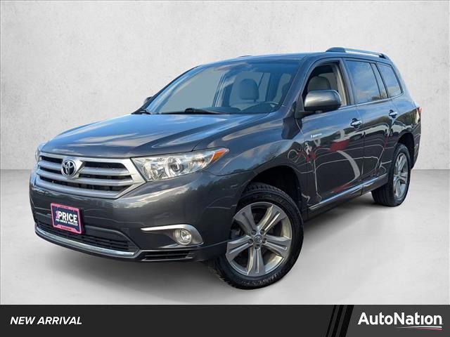 used 2013 Toyota Highlander car, priced at $16,289