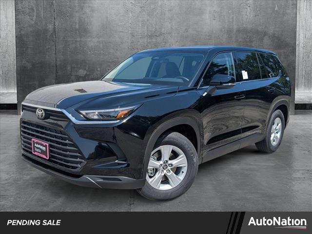 new 2025 Toyota Highlander car, priced at $42,733