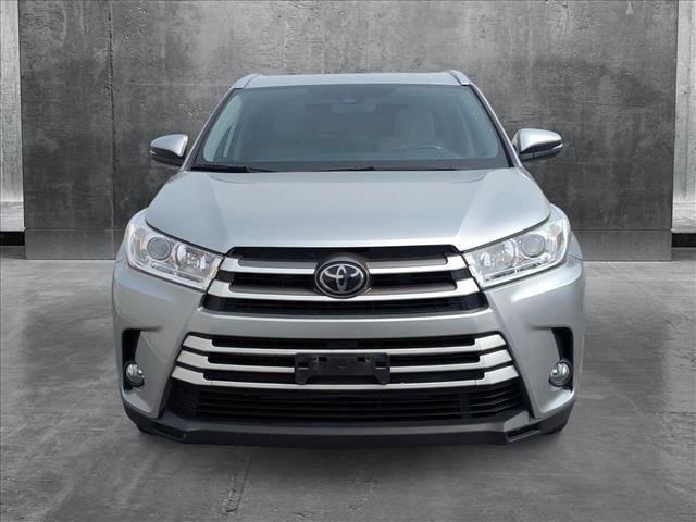 used 2018 Toyota Highlander car, priced at $22,990