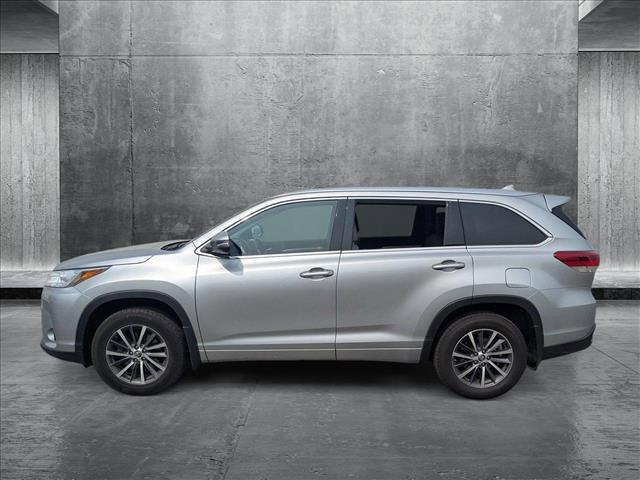 used 2018 Toyota Highlander car, priced at $22,990