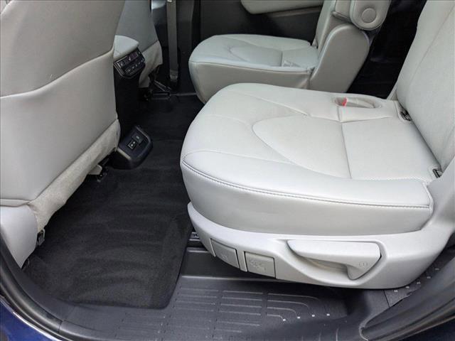 used 2022 Toyota Highlander car, priced at $40,949
