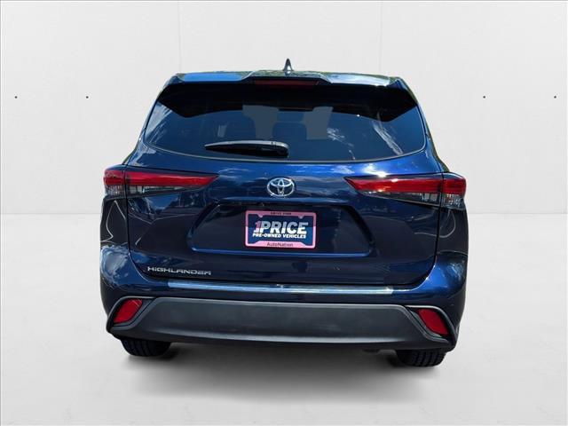used 2023 Toyota Highlander car, priced at $30,490