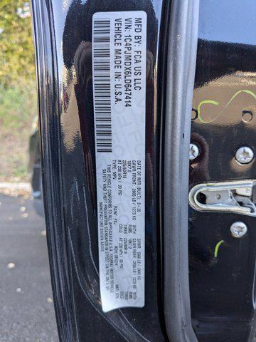 used 2020 Jeep Cherokee car, priced at $19,490