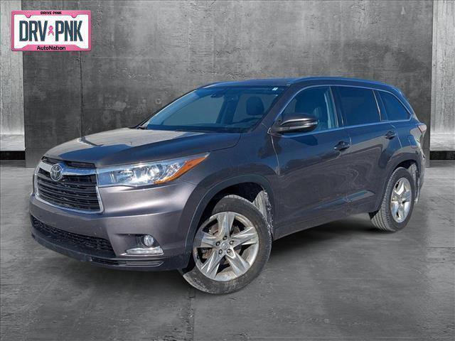 used 2015 Toyota Highlander car, priced at $21,895