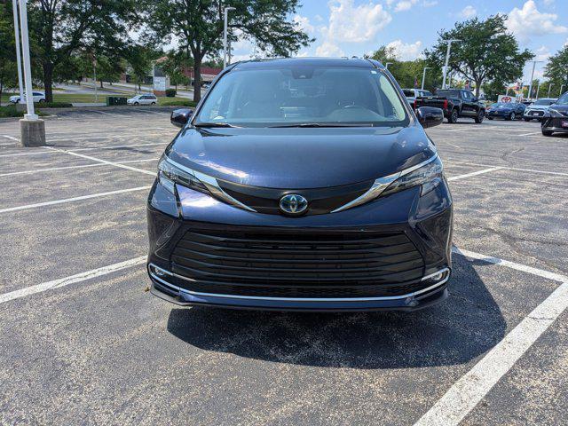 used 2024 Toyota Sienna car, priced at $44,984