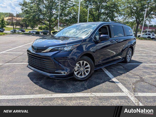 used 2024 Toyota Sienna car, priced at $44,984
