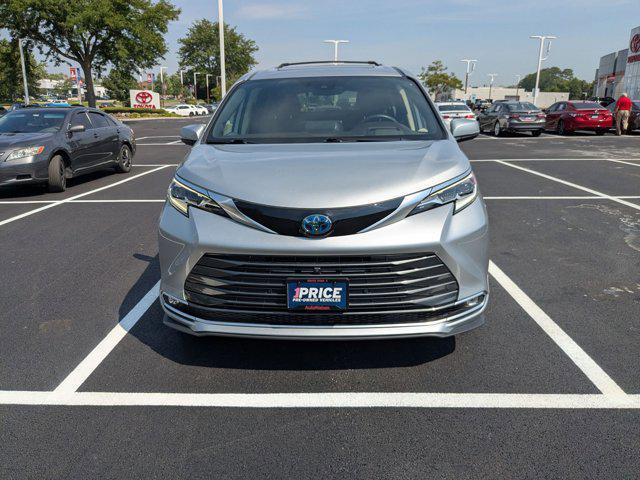 used 2023 Toyota Sienna car, priced at $51,490