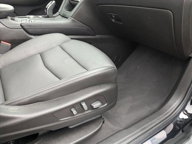 used 2023 Cadillac XT6 car, priced at $36,988