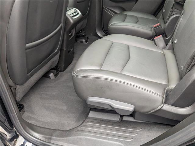 used 2023 Cadillac XT6 car, priced at $36,988