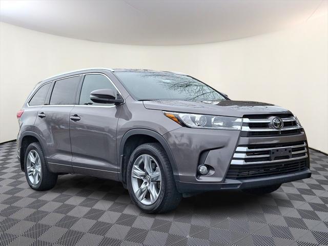 used 2018 Toyota Highlander car, priced at $29,500