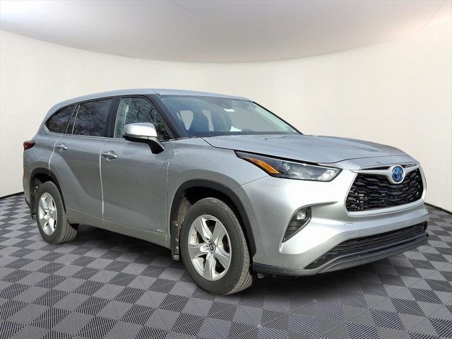 used 2023 Toyota Highlander Hybrid car, priced at $36,000