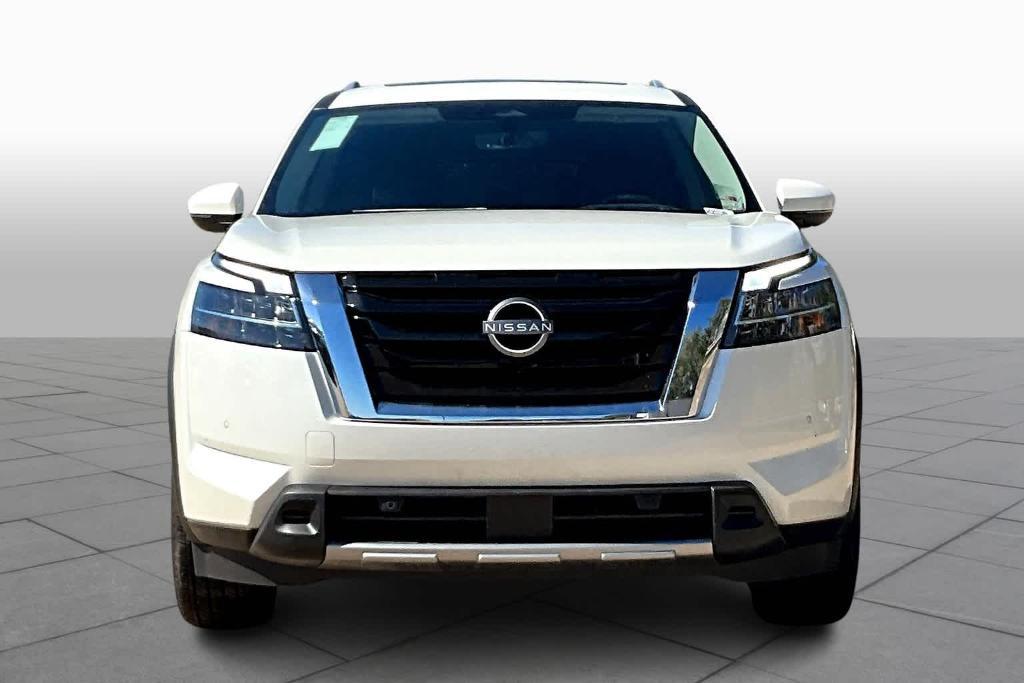 new 2024 Nissan Pathfinder car, priced at $48,586