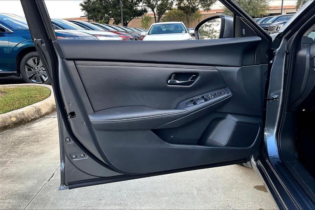 new 2025 Nissan Sentra car, priced at $20,325