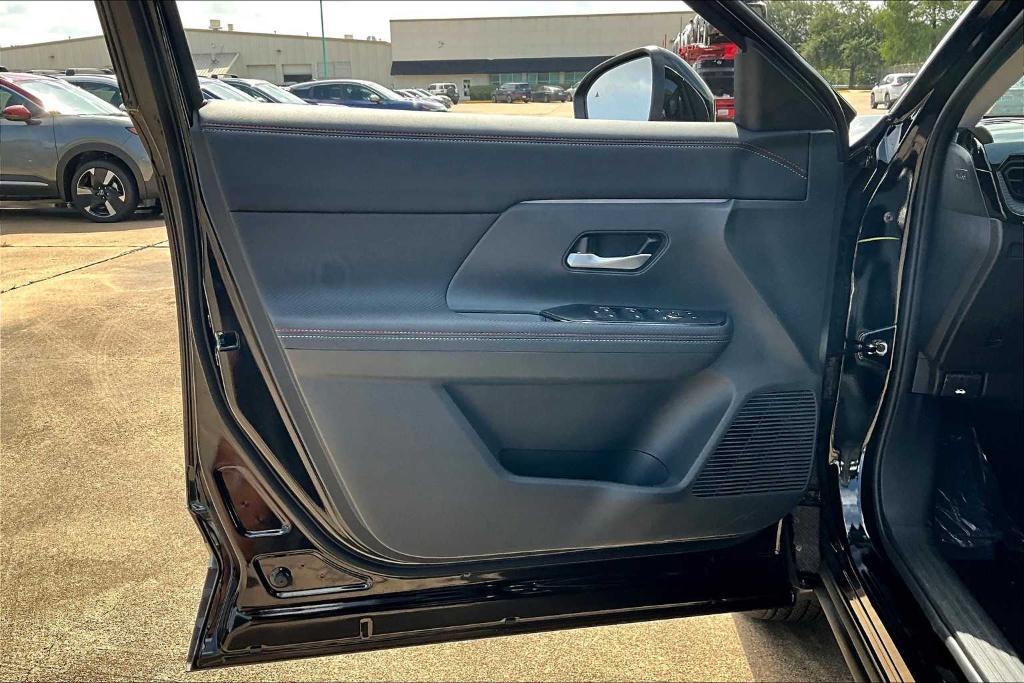 new 2025 Nissan Kicks car, priced at $26,115