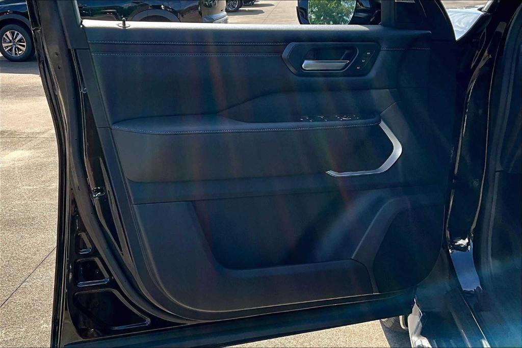 new 2025 Nissan Armada car, priced at $79,165