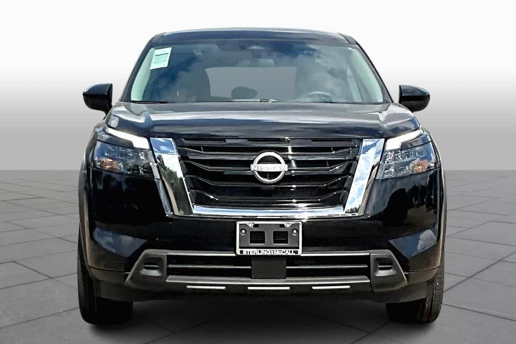 new 2024 Nissan Pathfinder car, priced at $31,225