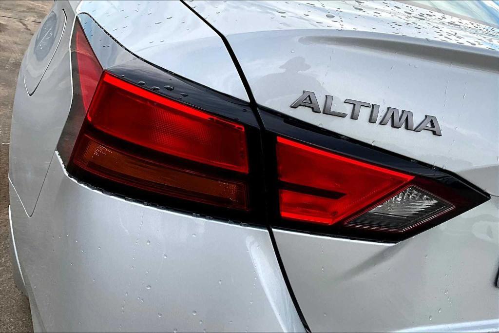 new 2025 Nissan Altima car, priced at $28,185