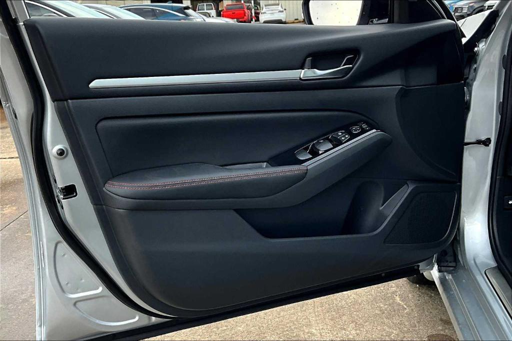 new 2025 Nissan Altima car, priced at $28,185