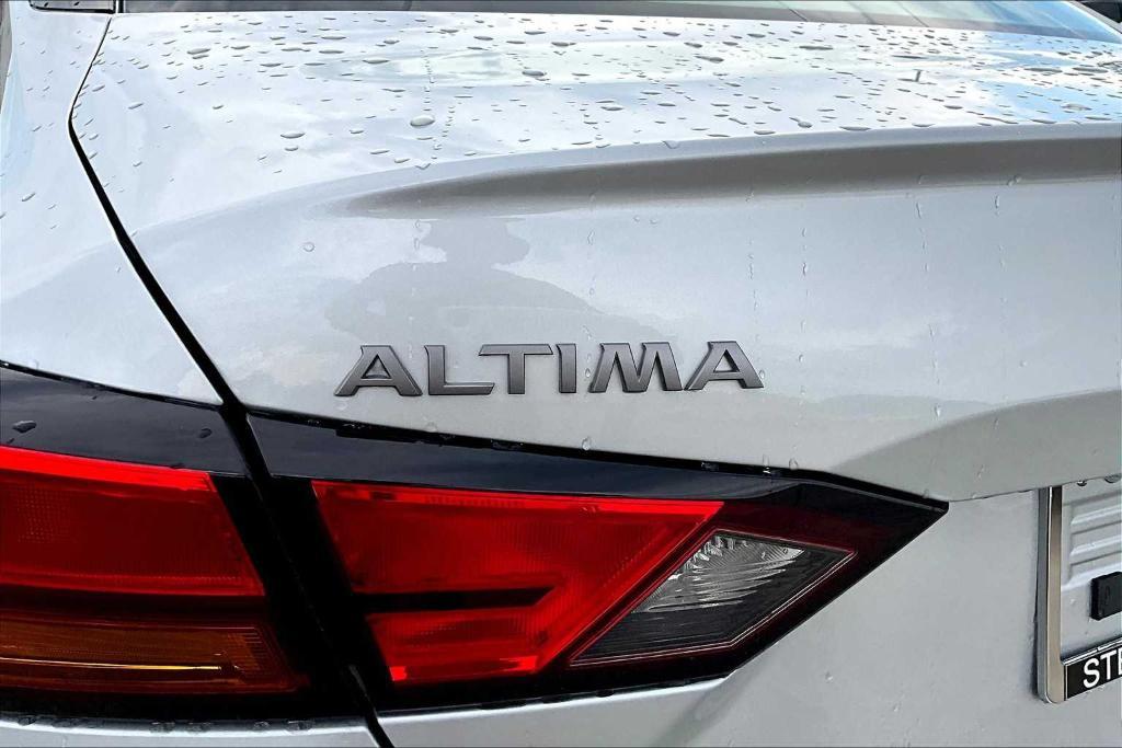 new 2025 Nissan Altima car, priced at $28,185