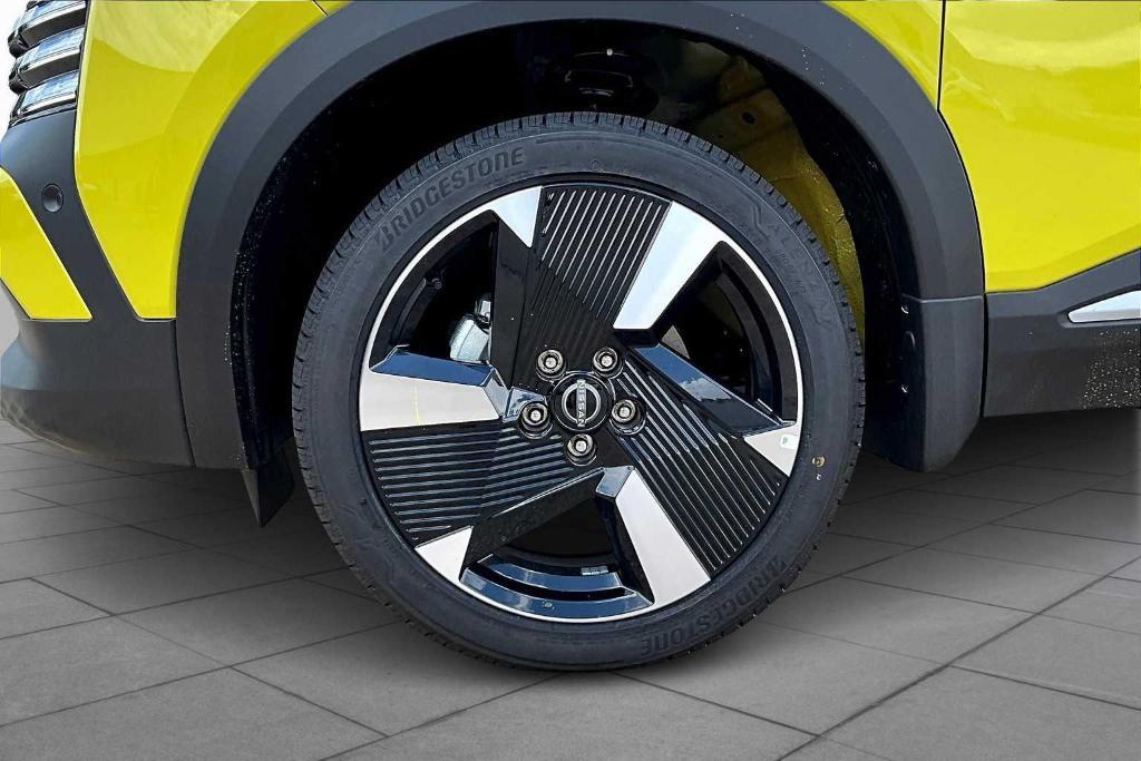 new 2025 Nissan Kicks car, priced at $24,757