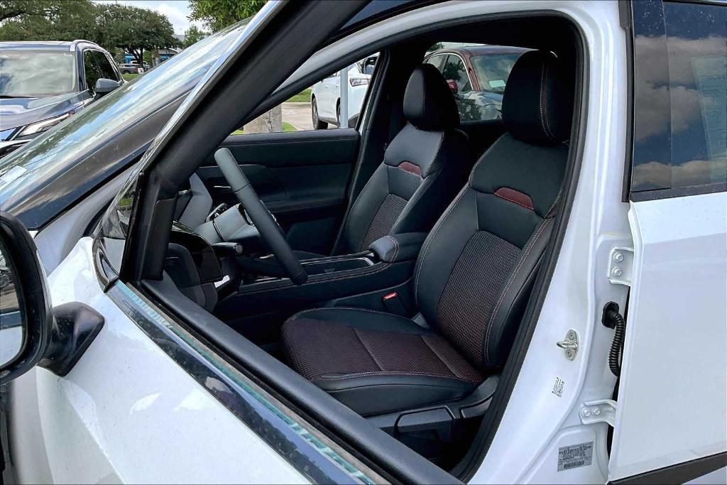 new 2025 Nissan Kicks car, priced at $27,871