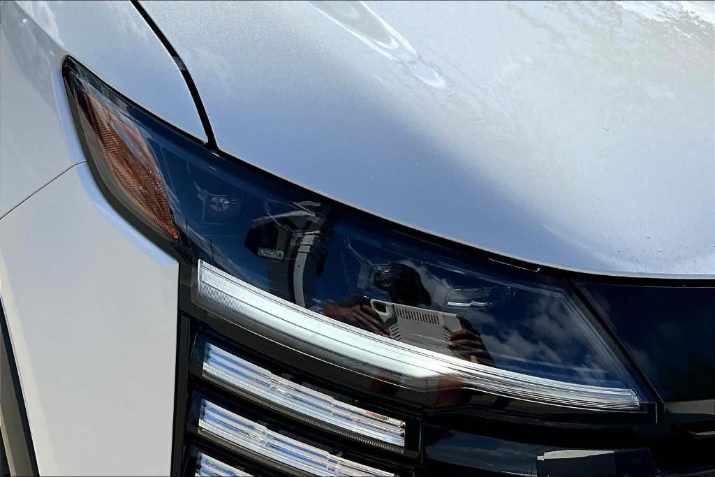 new 2025 Nissan Kicks car, priced at $25,828