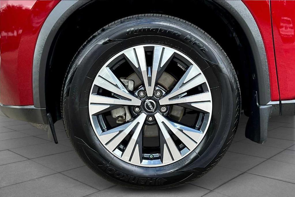 used 2023 Nissan Rogue car, priced at $18,991