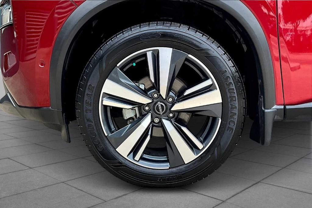 used 2022 Nissan Rogue car, priced at $24,695