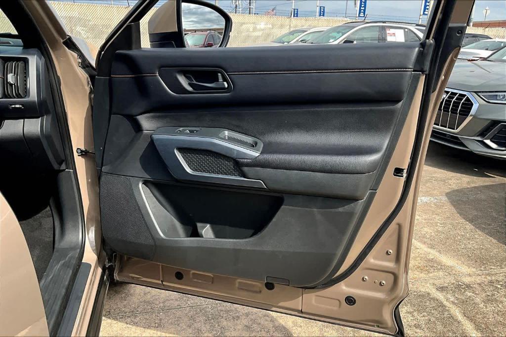 used 2023 Nissan Pathfinder car, priced at $30,482