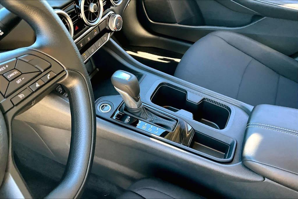 used 2025 Nissan Sentra car, priced at $21,295