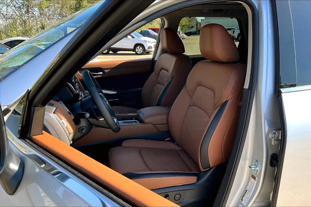 new 2025 Nissan Pathfinder car, priced at $51,655