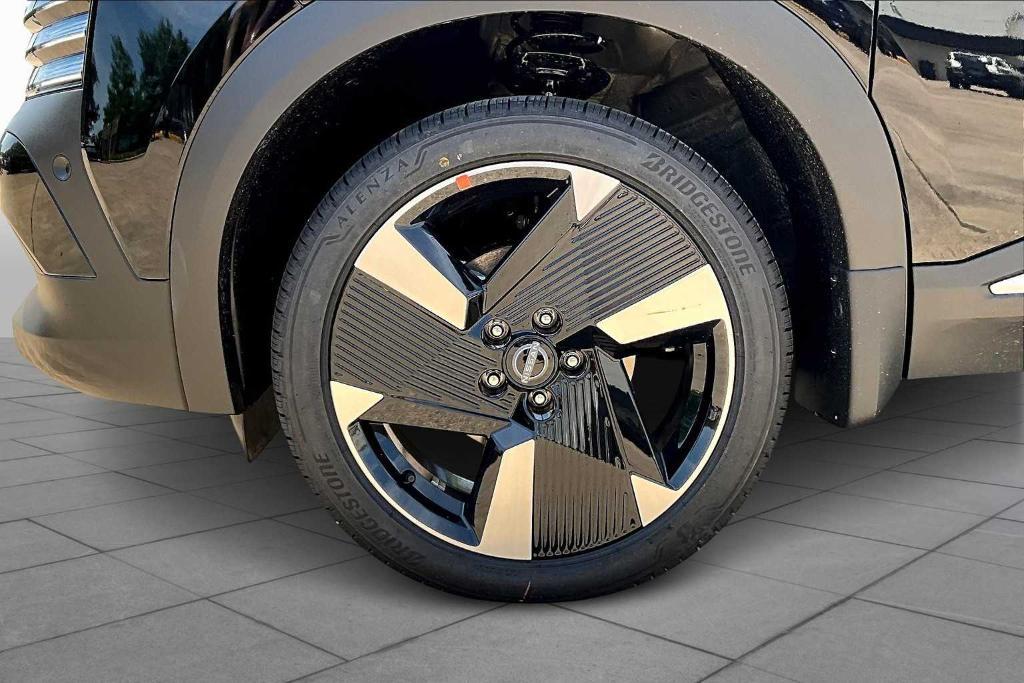 new 2025 Nissan Kicks car, priced at $26,351