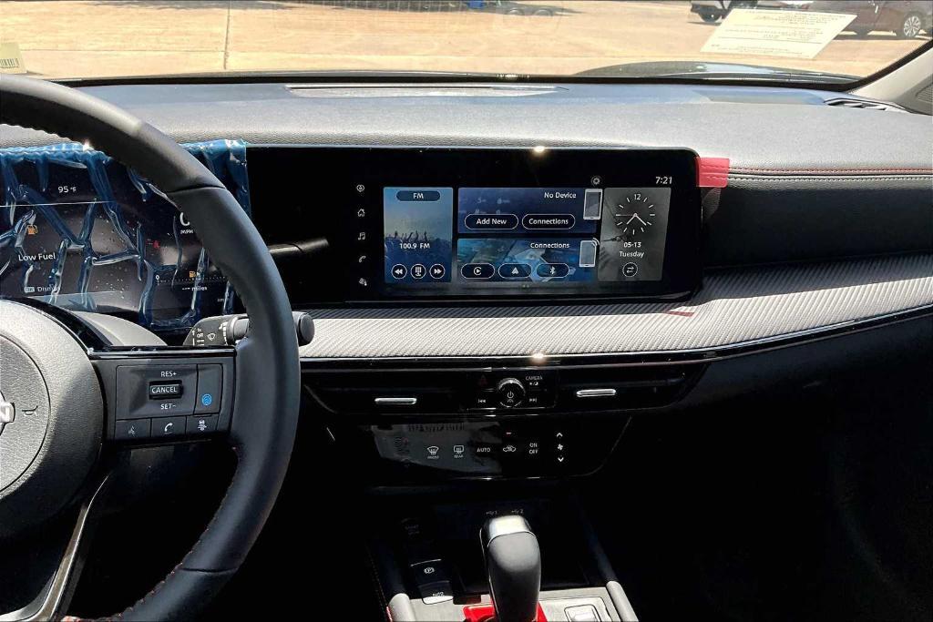 new 2025 Nissan Kicks car, priced at $26,351