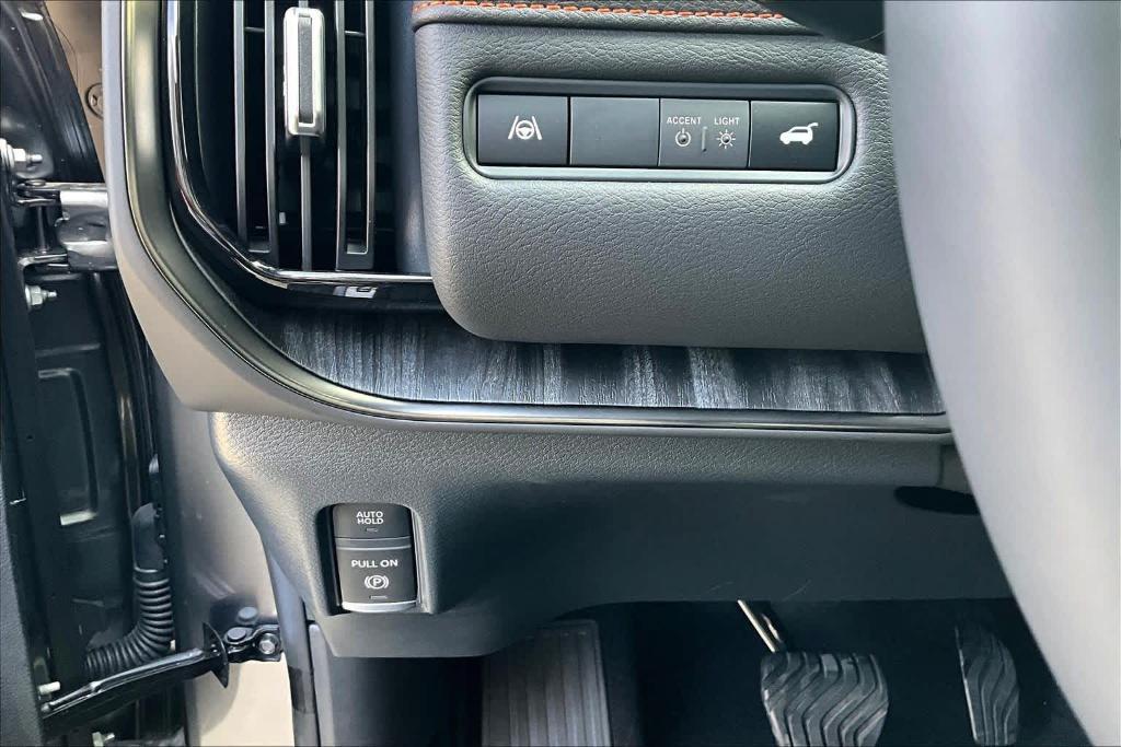 new 2026 Nissan Armada car, priced at $83,025