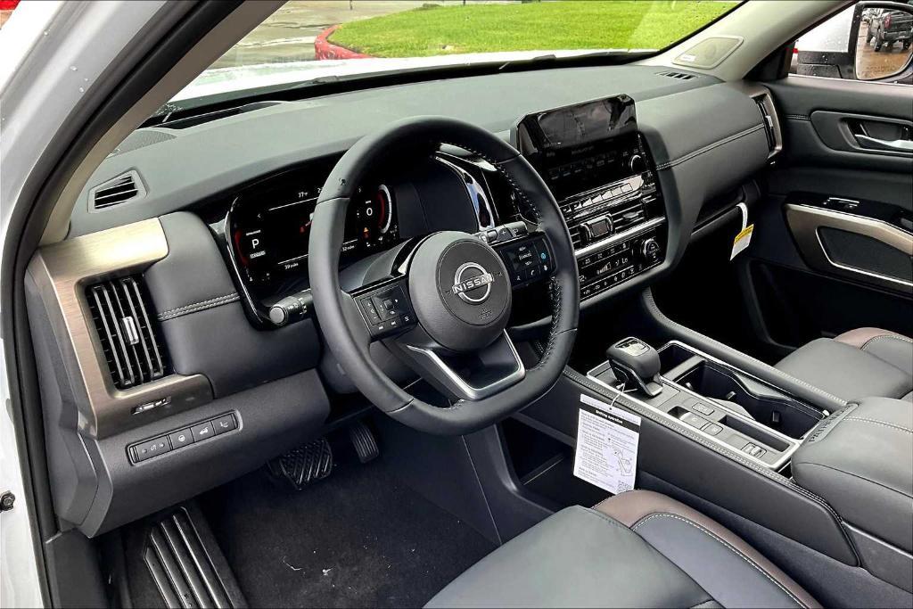 new 2025 Nissan Pathfinder car, priced at $48,735