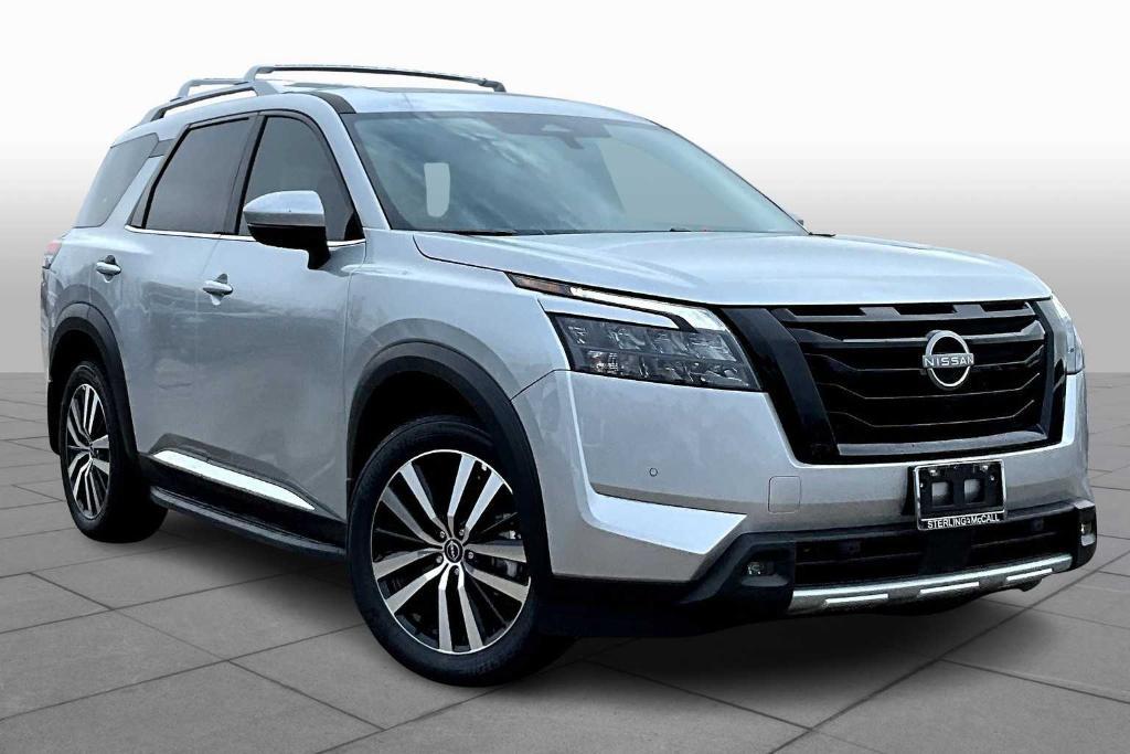 new 2025 Nissan Pathfinder car, priced at $54,815