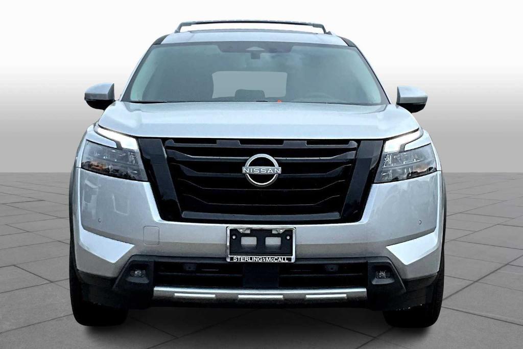 new 2025 Nissan Pathfinder car, priced at $54,815