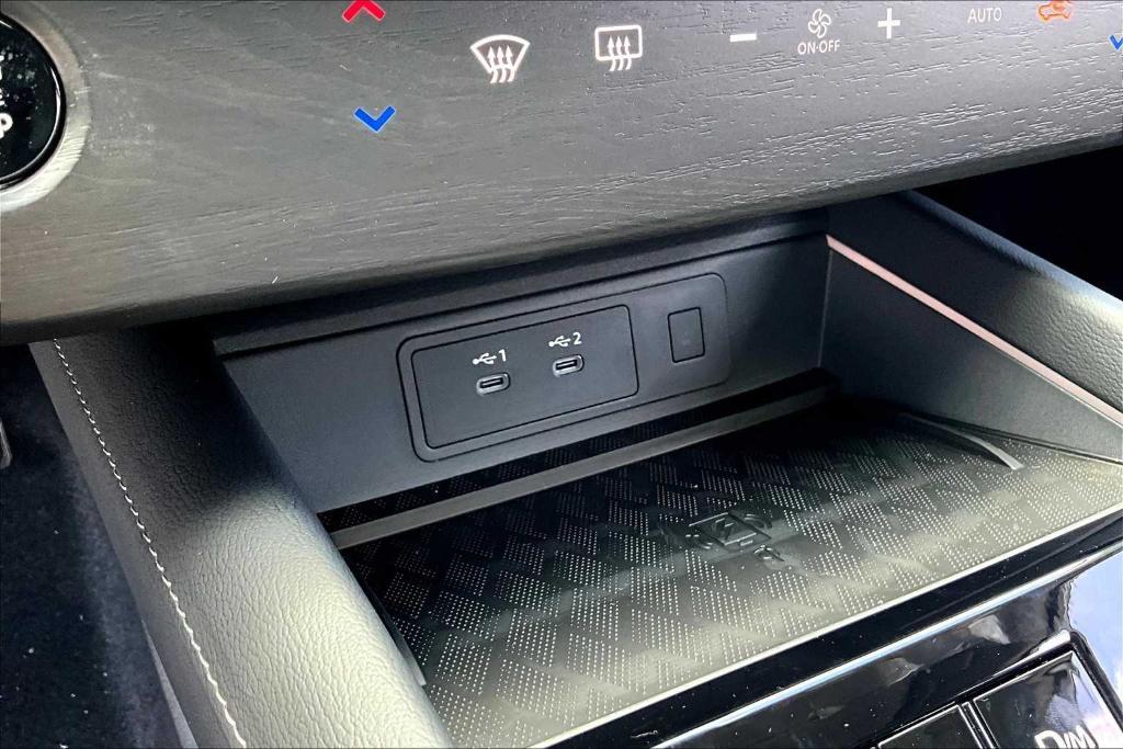 new 2025 Nissan Murano car, priced at $41,689