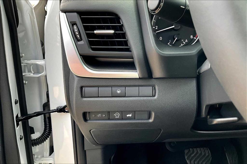 new 2025 Nissan Rogue car, priced at $31,260