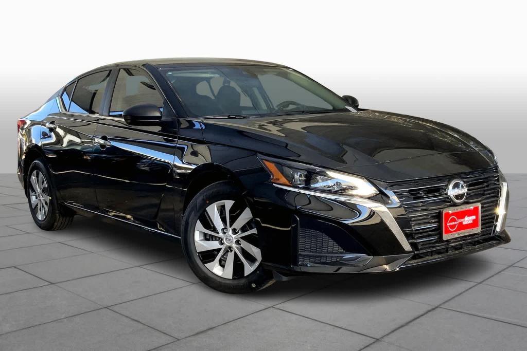 new 2025 Nissan Altima car, priced at $25,823