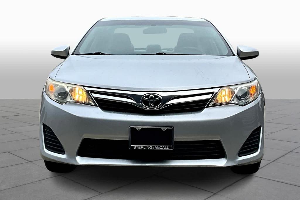 used 2014 Toyota Camry car, priced at $13,725