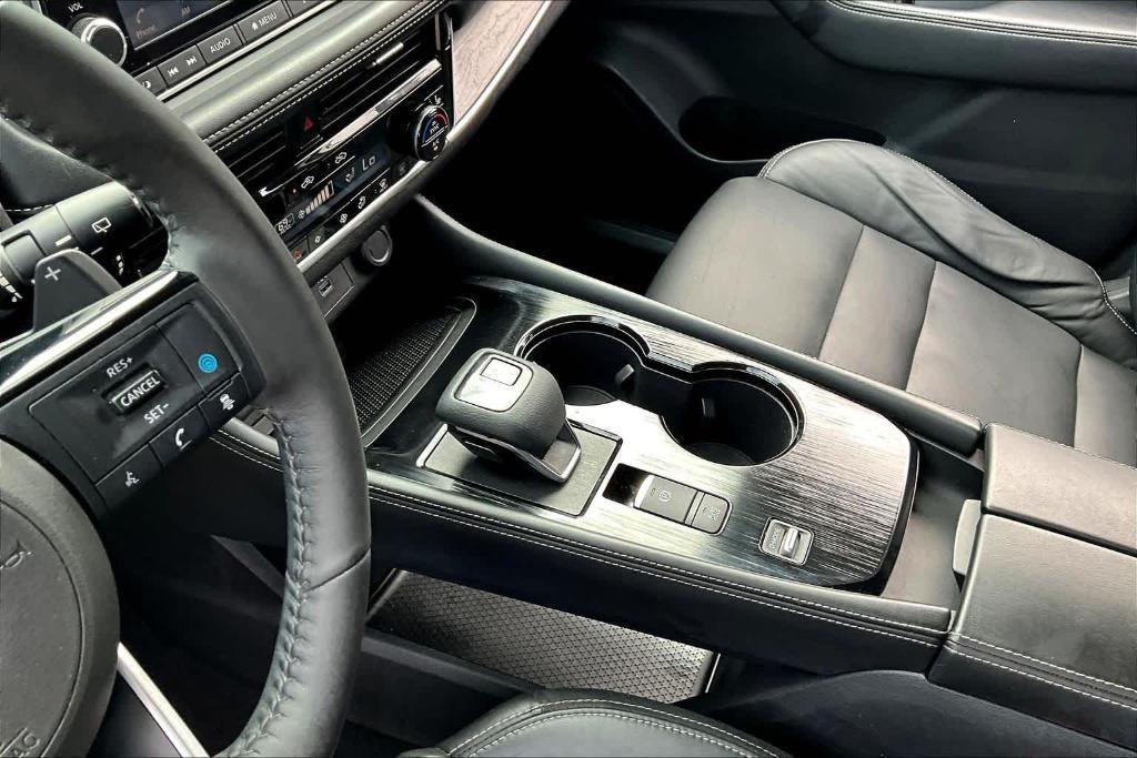 used 2021 Nissan Rogue car, priced at $21,995