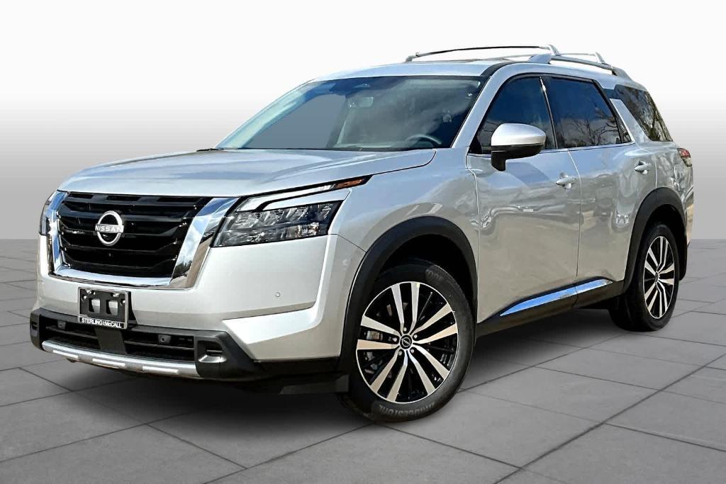 new 2025 Nissan Pathfinder car, priced at $51,655