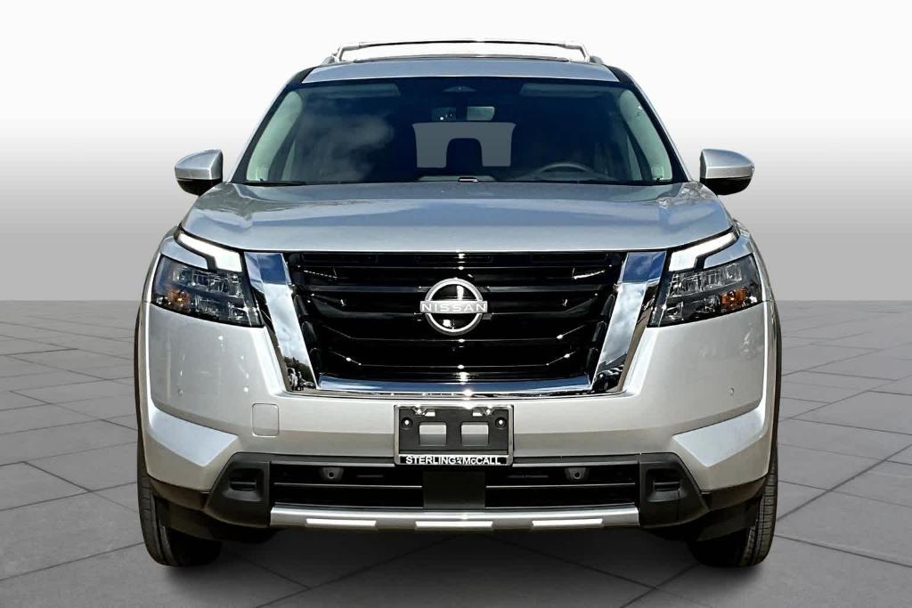 new 2025 Nissan Pathfinder car, priced at $51,655