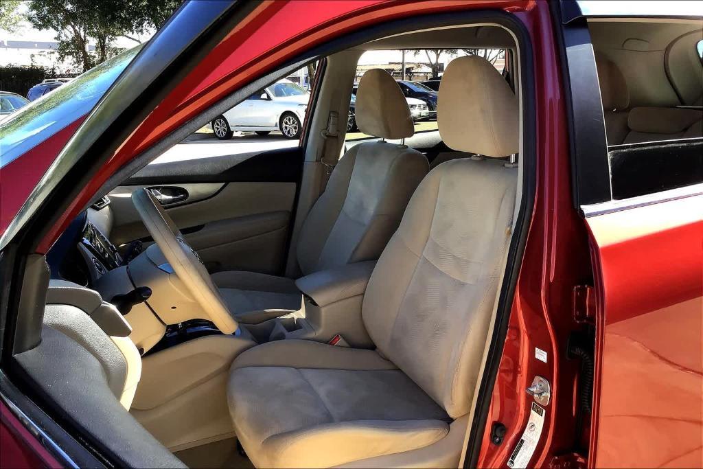 used 2015 Nissan Rogue car, priced at $10,499