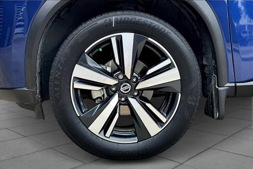 used 2021 Nissan Rogue car, priced at $24,255