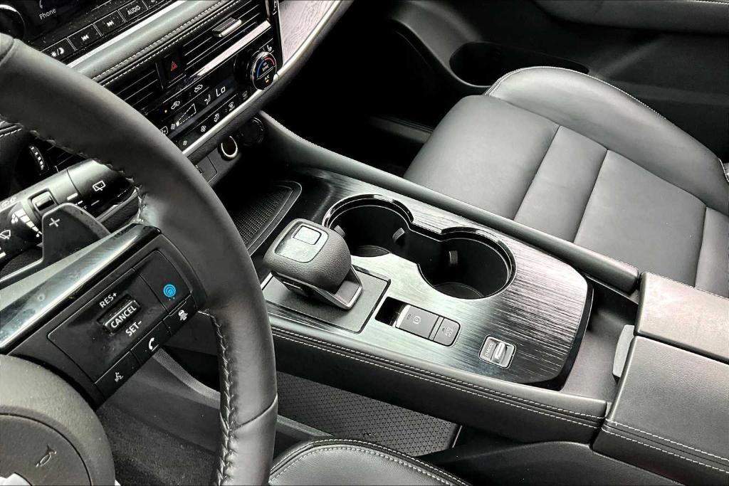 used 2021 Nissan Rogue car, priced at $24,255