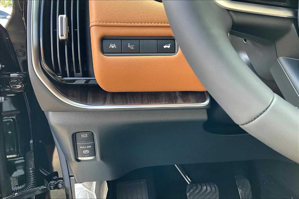 new 2025 Nissan Armada car, priced at $80,265