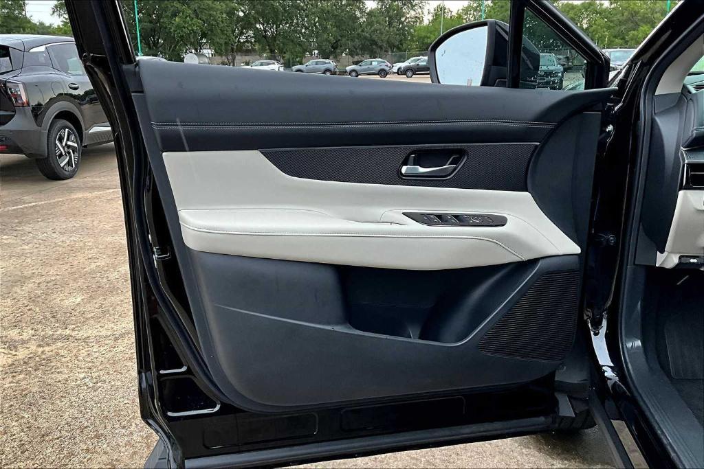 new 2025 Nissan Murano car, priced at $39,020